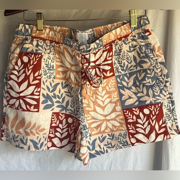 Sigrid Olsen Pants - 100% linen Sigrid Olsen drawstring shorts with pockets